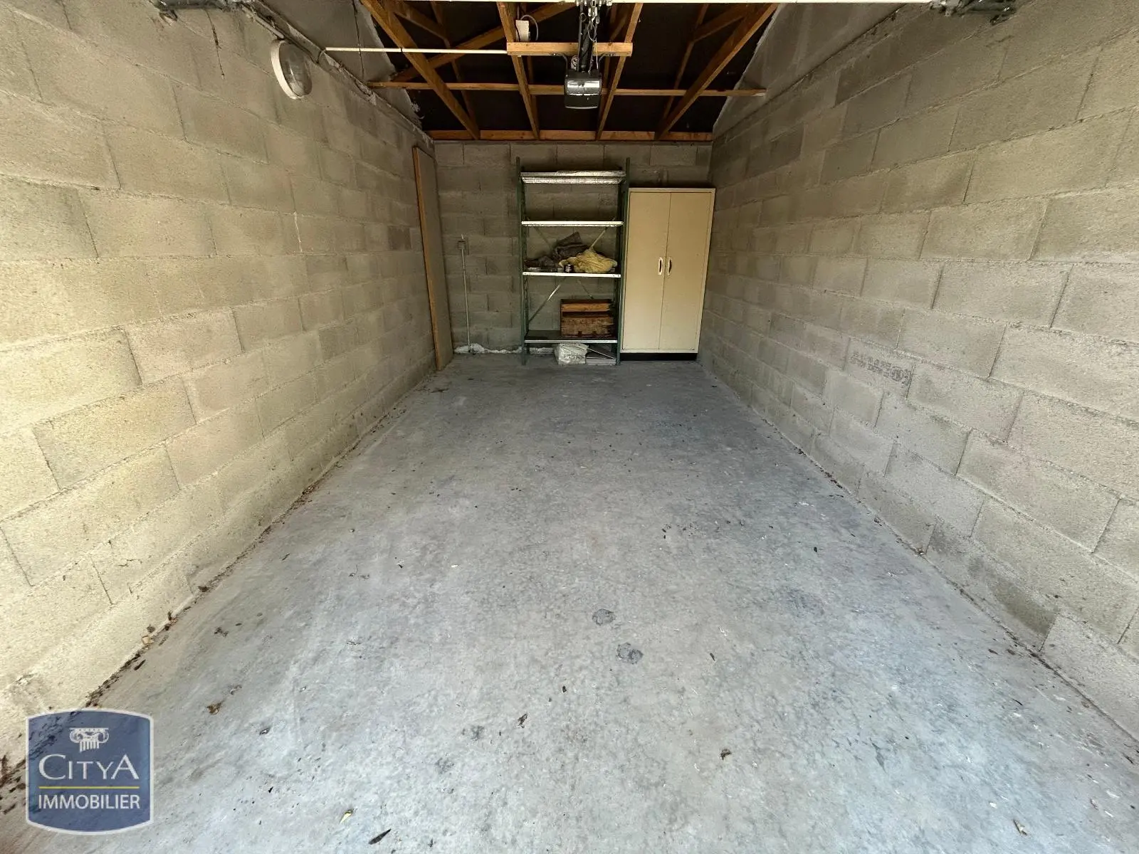 Photo 1 Parking 16.24m²