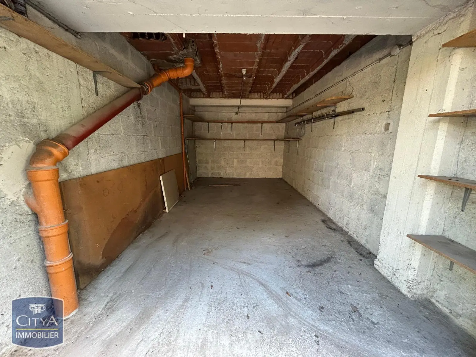 Photo 1 Parking 16m²
