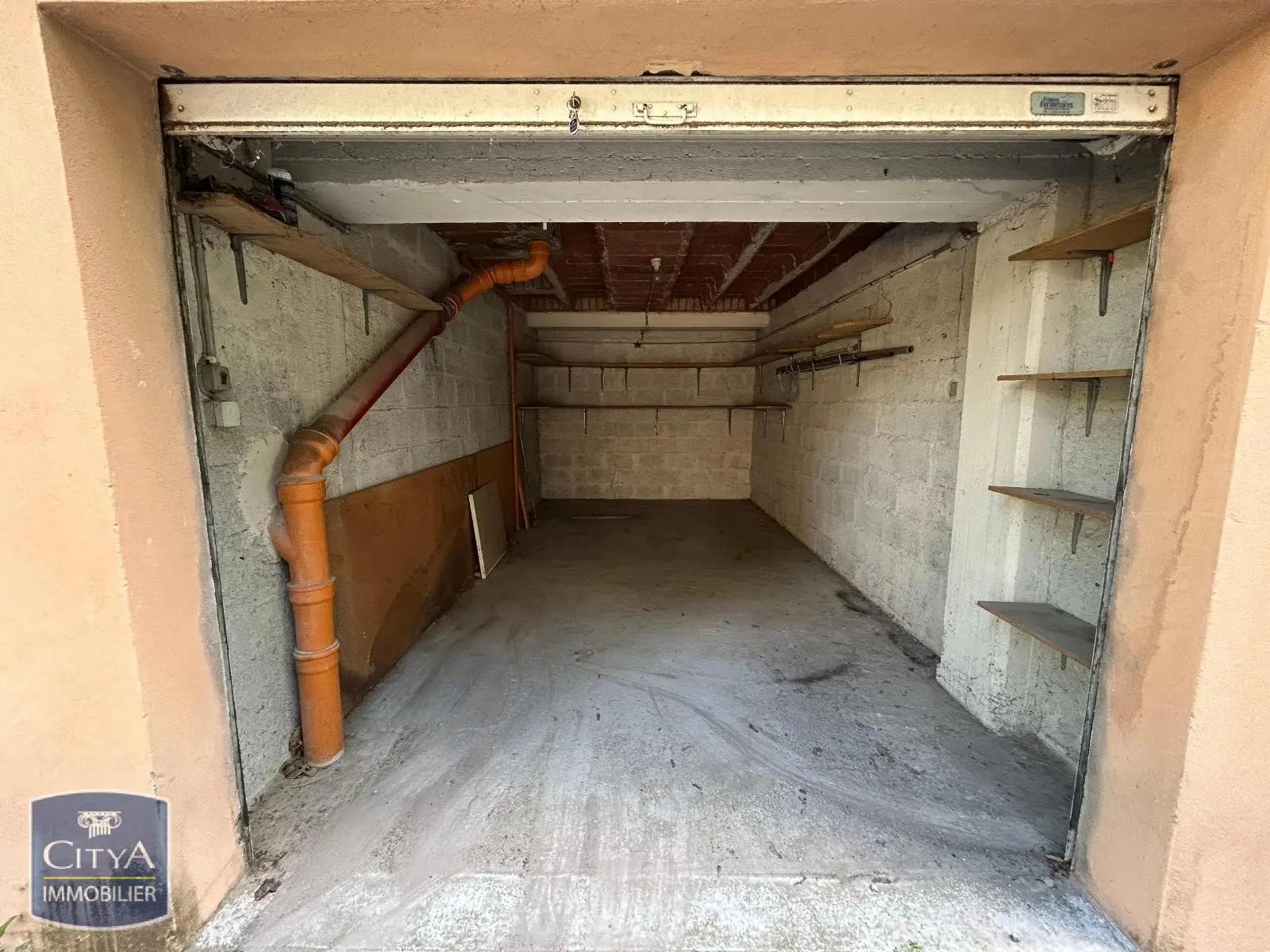 Photo 4 Parking 16m²