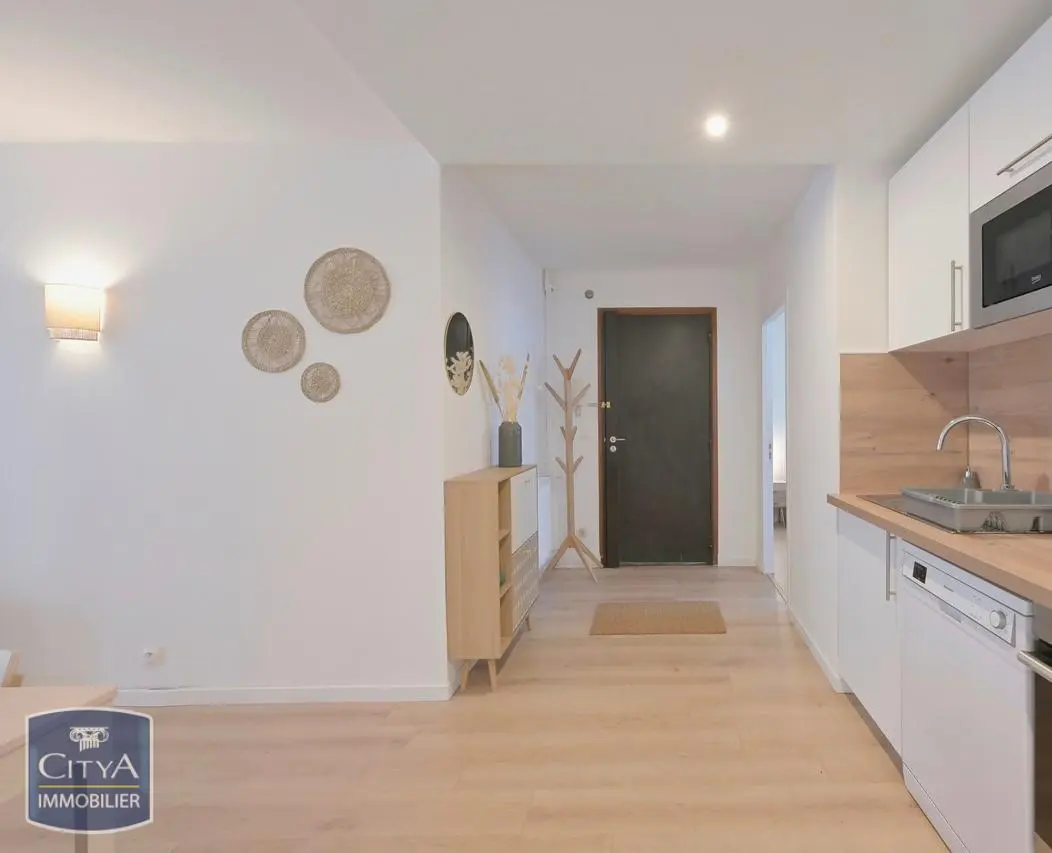 Photo 7 Appartement 1 pièce 10.24m²
