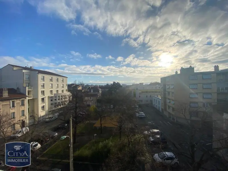 Photo 8 Appartement 3 pièces 131.78m²