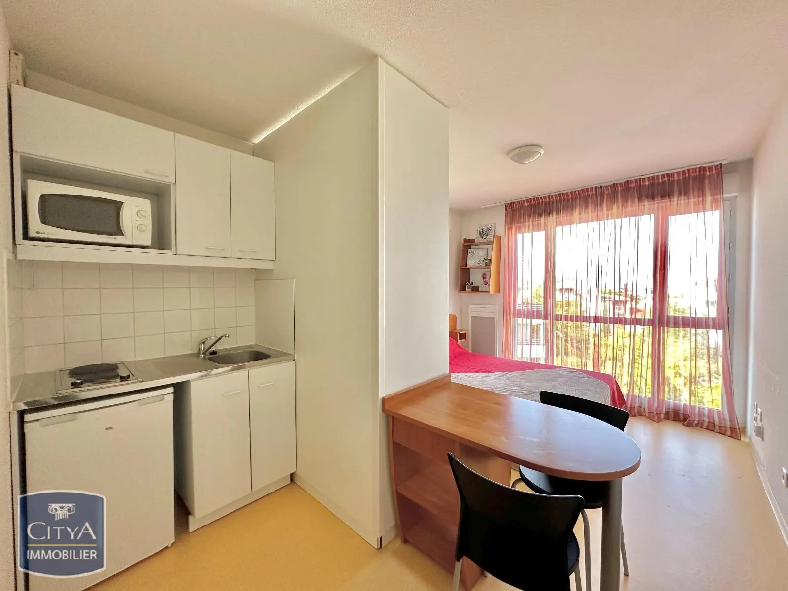 Photo 1 Appartement 1 pièce 17.82m²