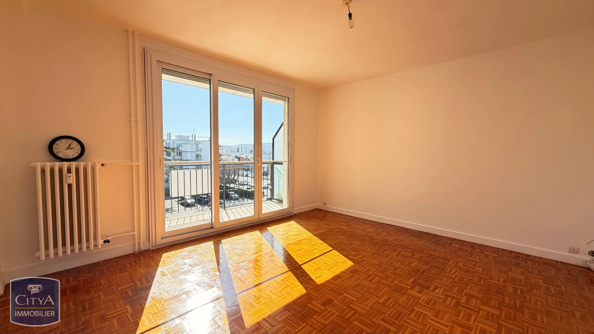 Photo 2 Appartement 4 pièces 77.68m²