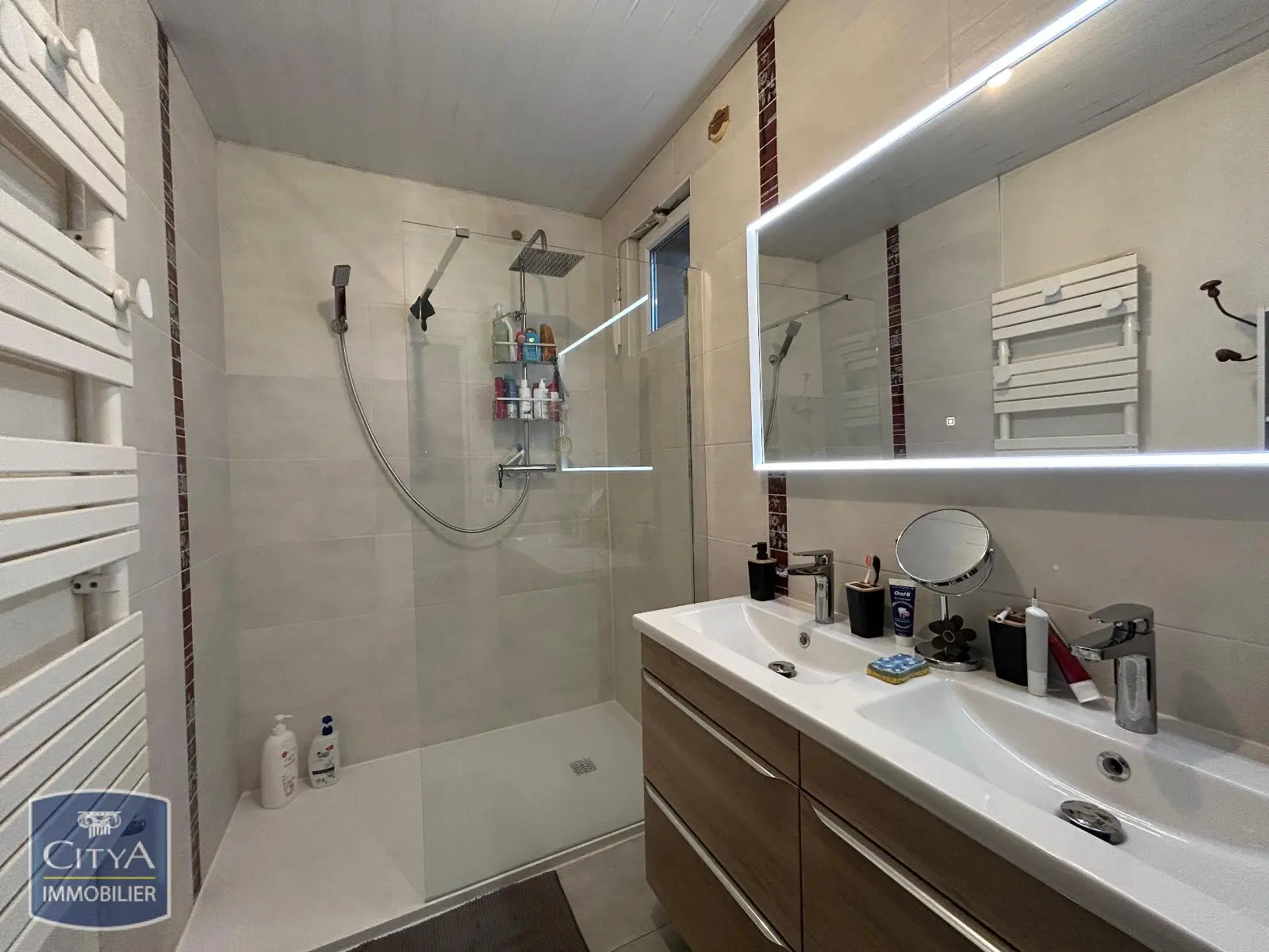 Photo 9 Maison 5 pièces 121m²