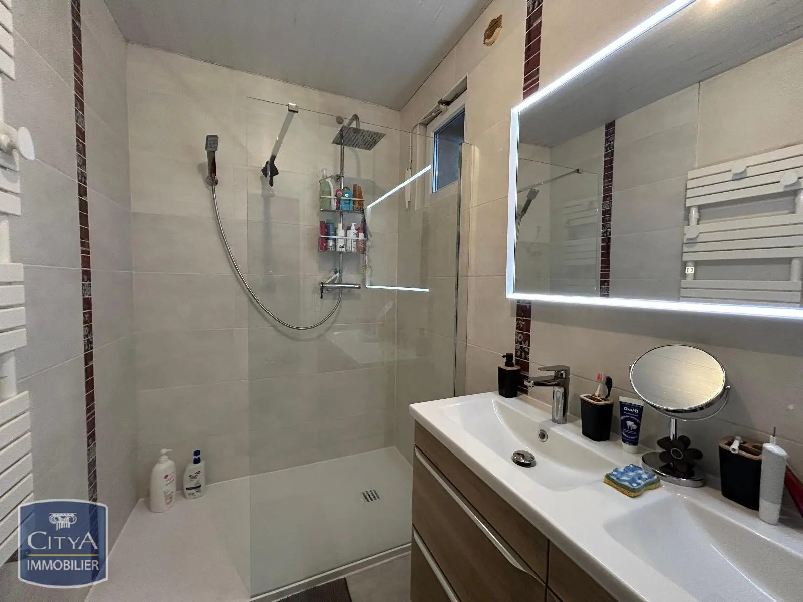 Photo 10 Maison 5 pièces 121m²