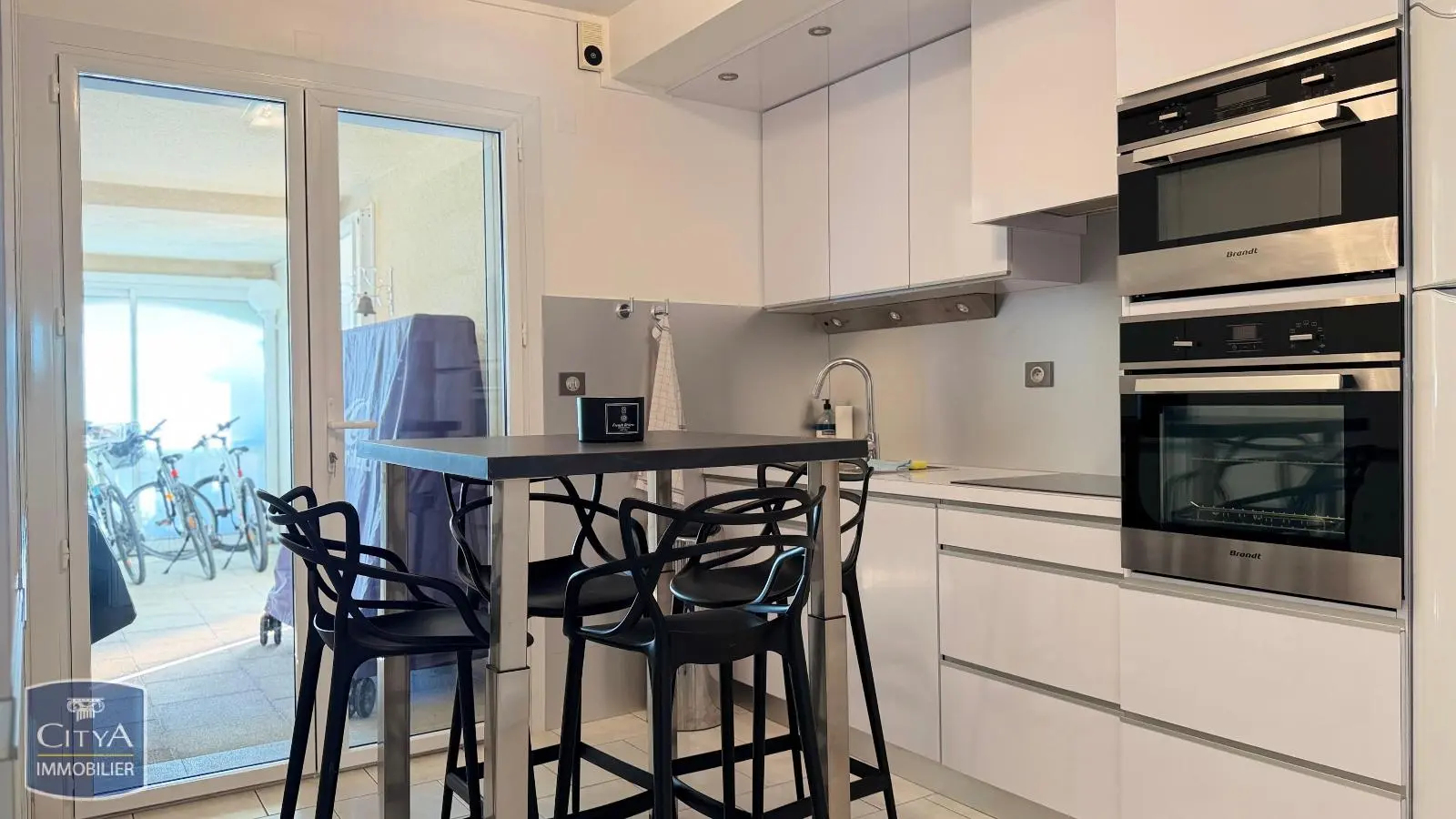 Photo 14 Maison 7 pièces 236m²