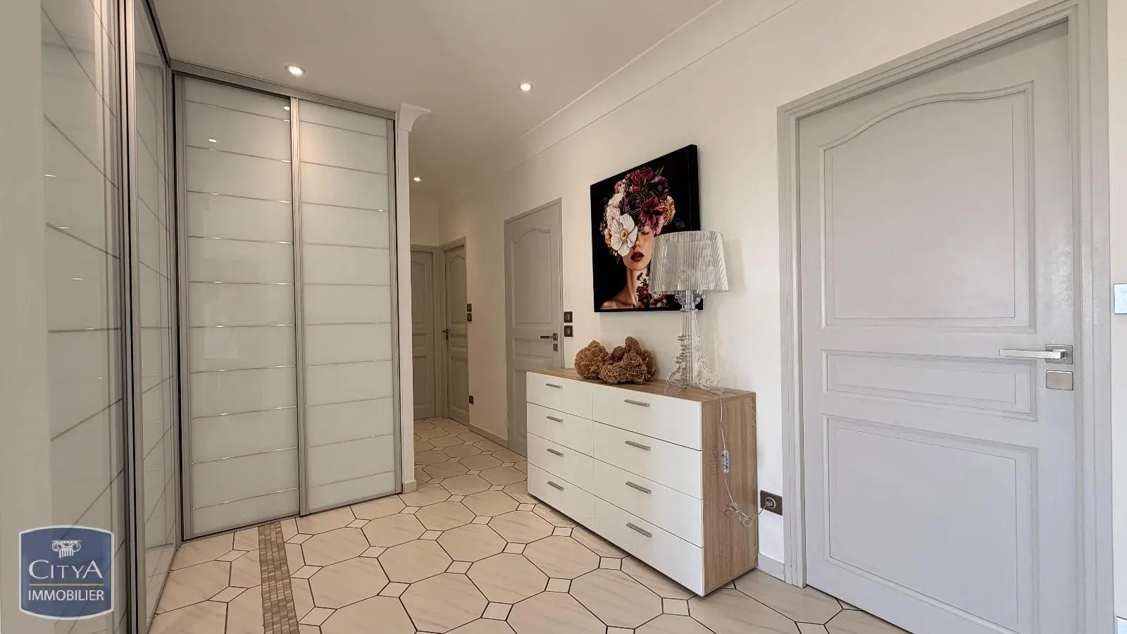 Photo 9 Maison 7 pièces 236m²