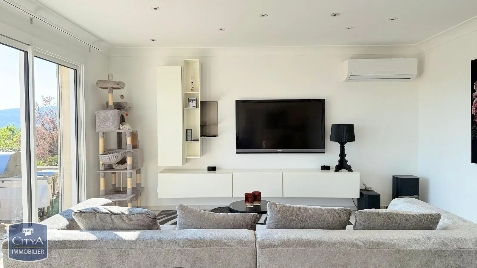 Photo 4 Maison 7 pièces 236m²