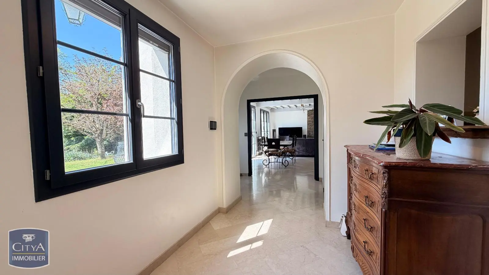 Photo 4 Demeure 5 pièces 196.6m²