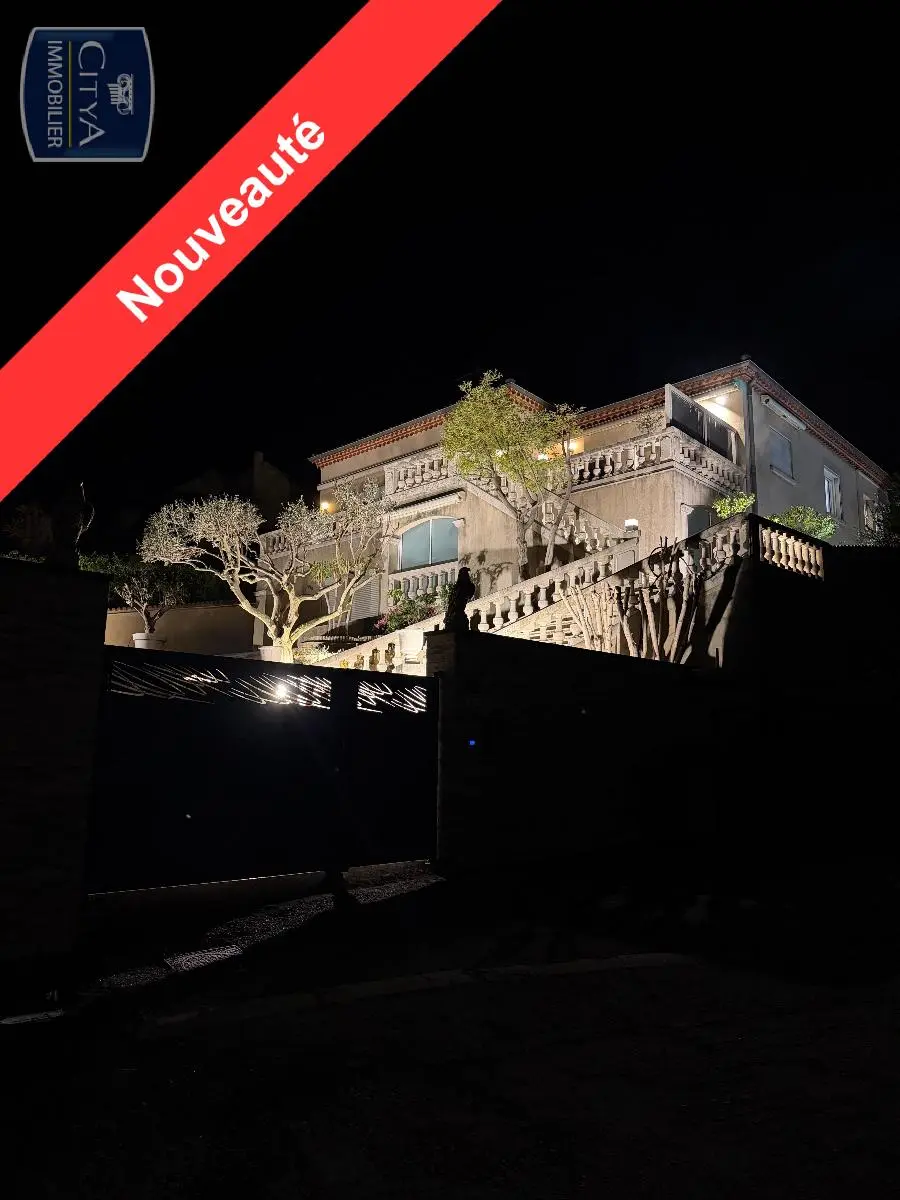 Photo 1 Maison 7 pièces 236m²