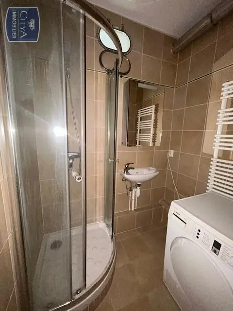 Photo 2 Appartement 1 pièce 24.27m²