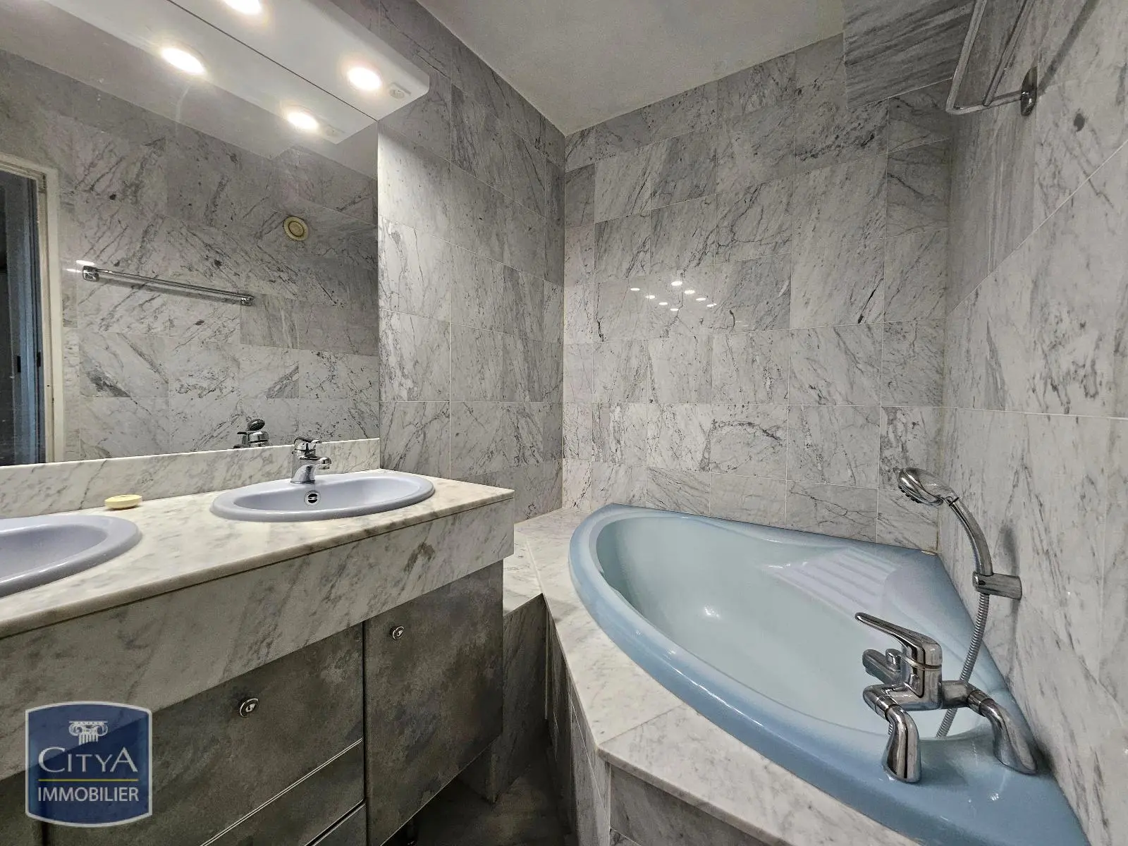 Photo 7 Appartement 4 pièces 97.54m²