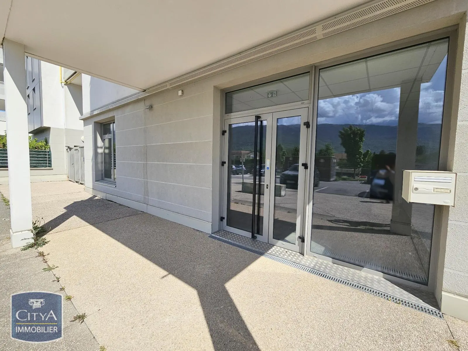 Photo 1 Local Commercial 87.08m²