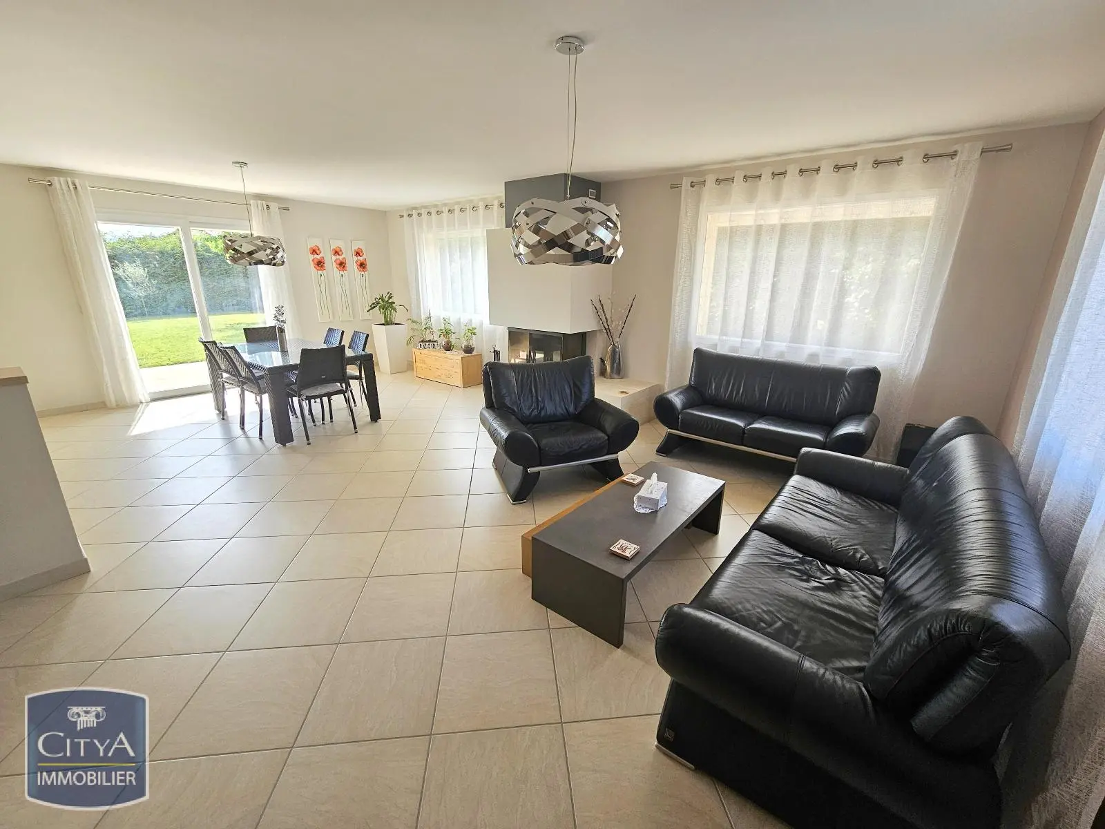 Photo 3 Maison 7 pièces 179.21m²