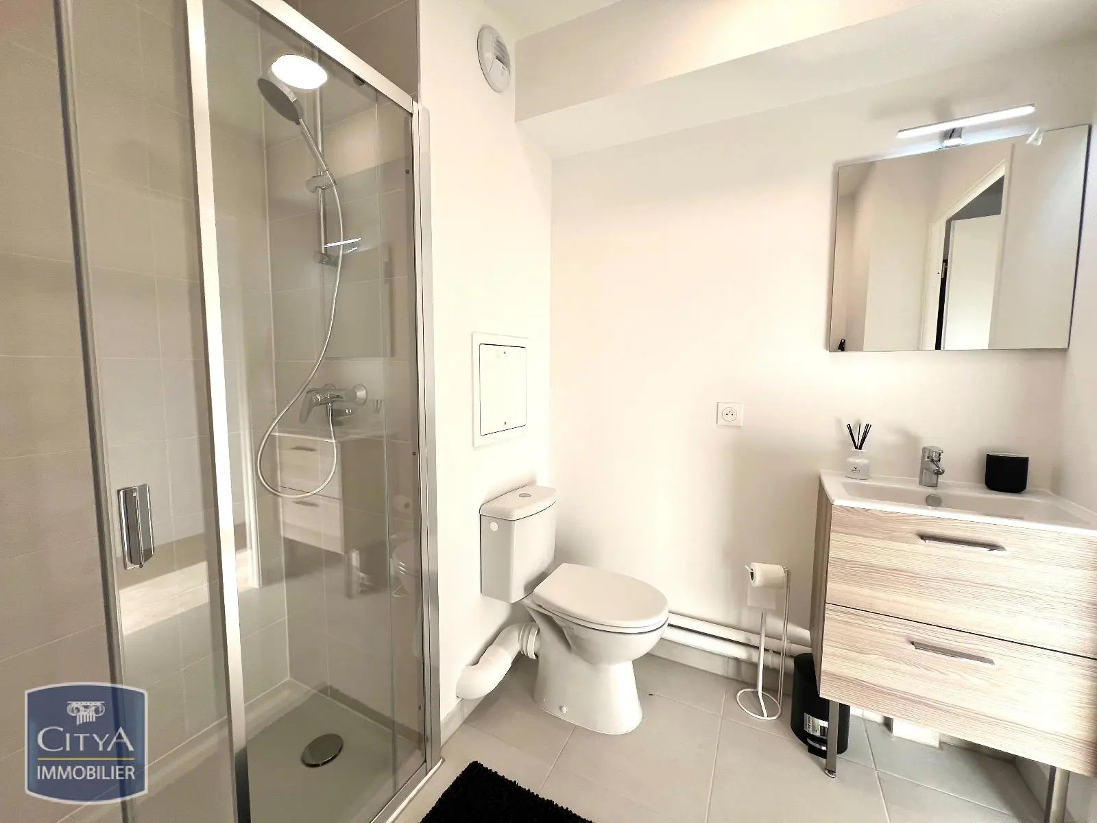 Photo 5 Appartement 1 pièce 22.9m²