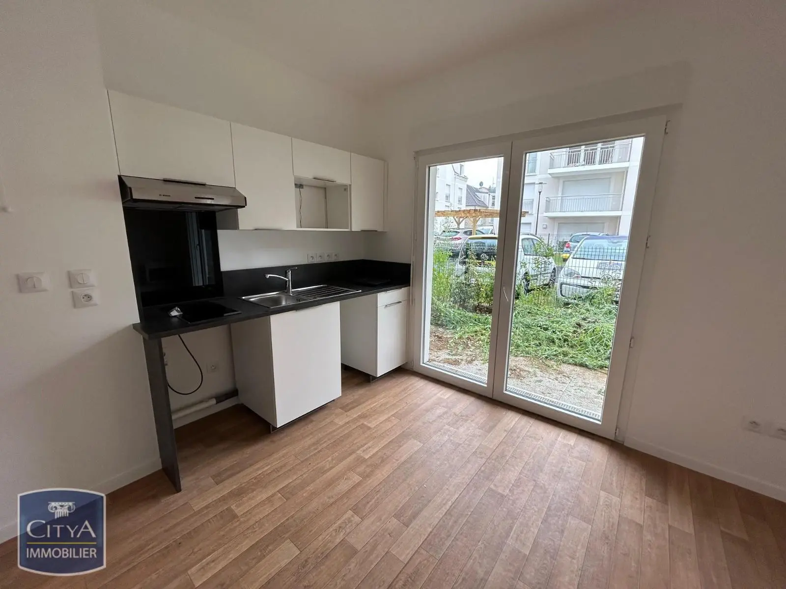 Photo 1 Appartement 1 pièce 37.32m²