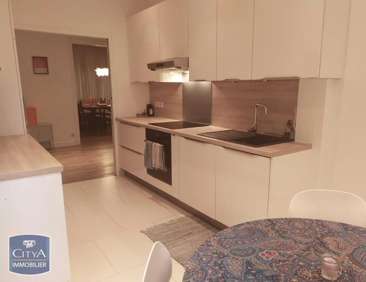 Paris 16e Arrondissement (75016) Appartement 4 pièces 123.69m² photo 4