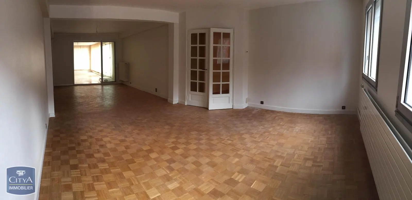 Photo 1 Appartement 6 pièces 153.13m²