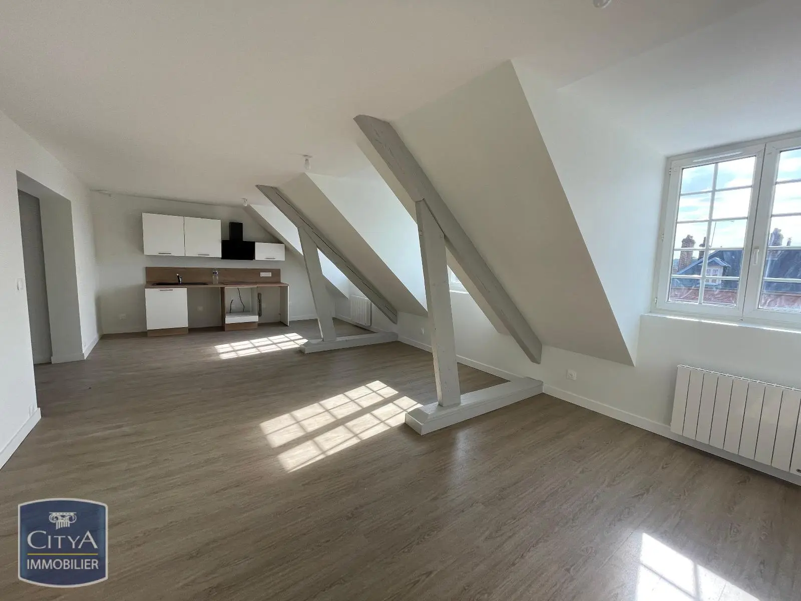 Photo 1 Appartement 4 pièces 73.98m²