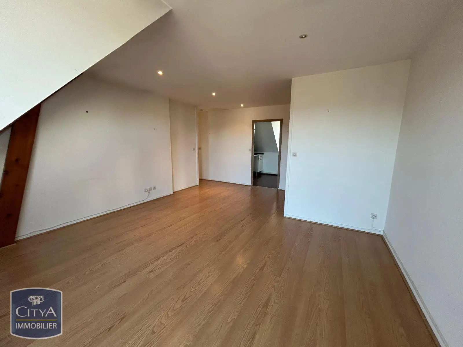 Photo 3 Appartement 5 pièces 84.64m²