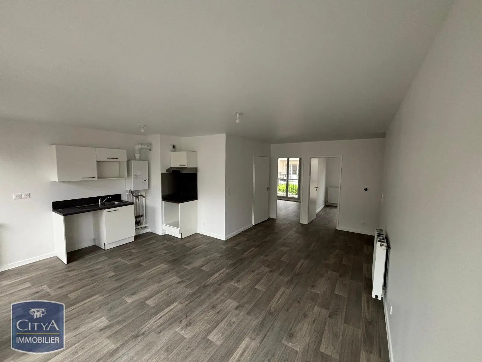 Photo 2 Appartement 4 pièces 77.84m²