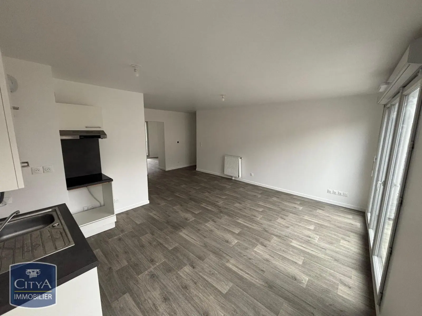 Photo 3 Appartement 4 pièces 77.84m²