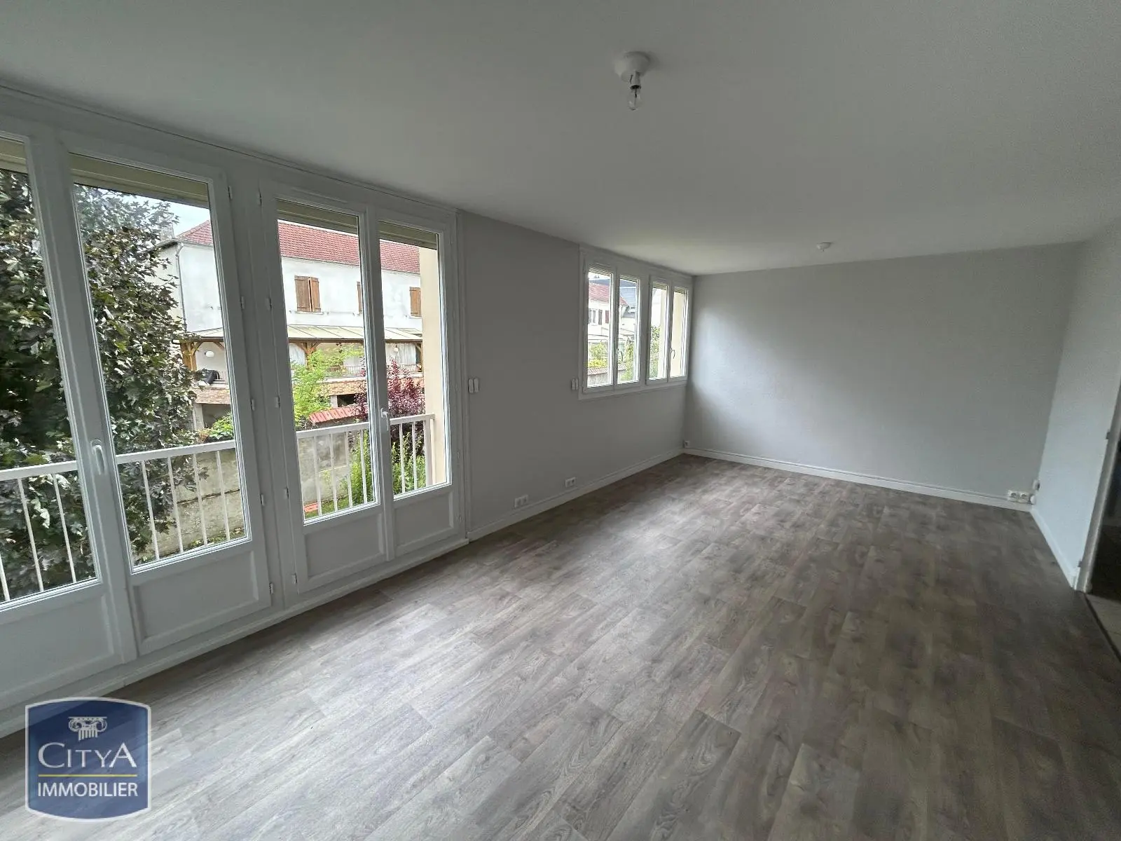 Photo 2 Appartement 5 pièces 82.62m²