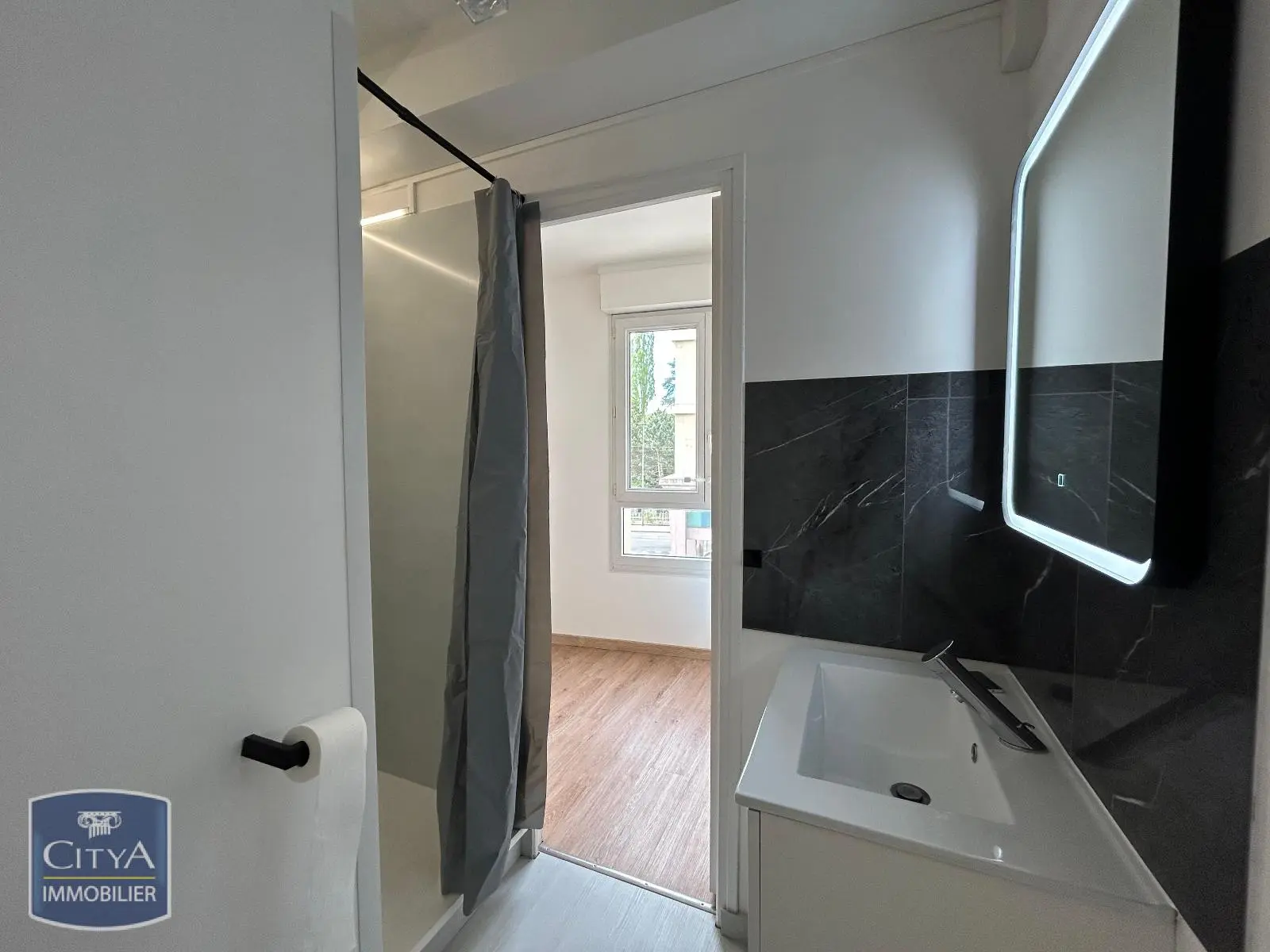 Photo 4 Appartement 1 pièce 18.09m²