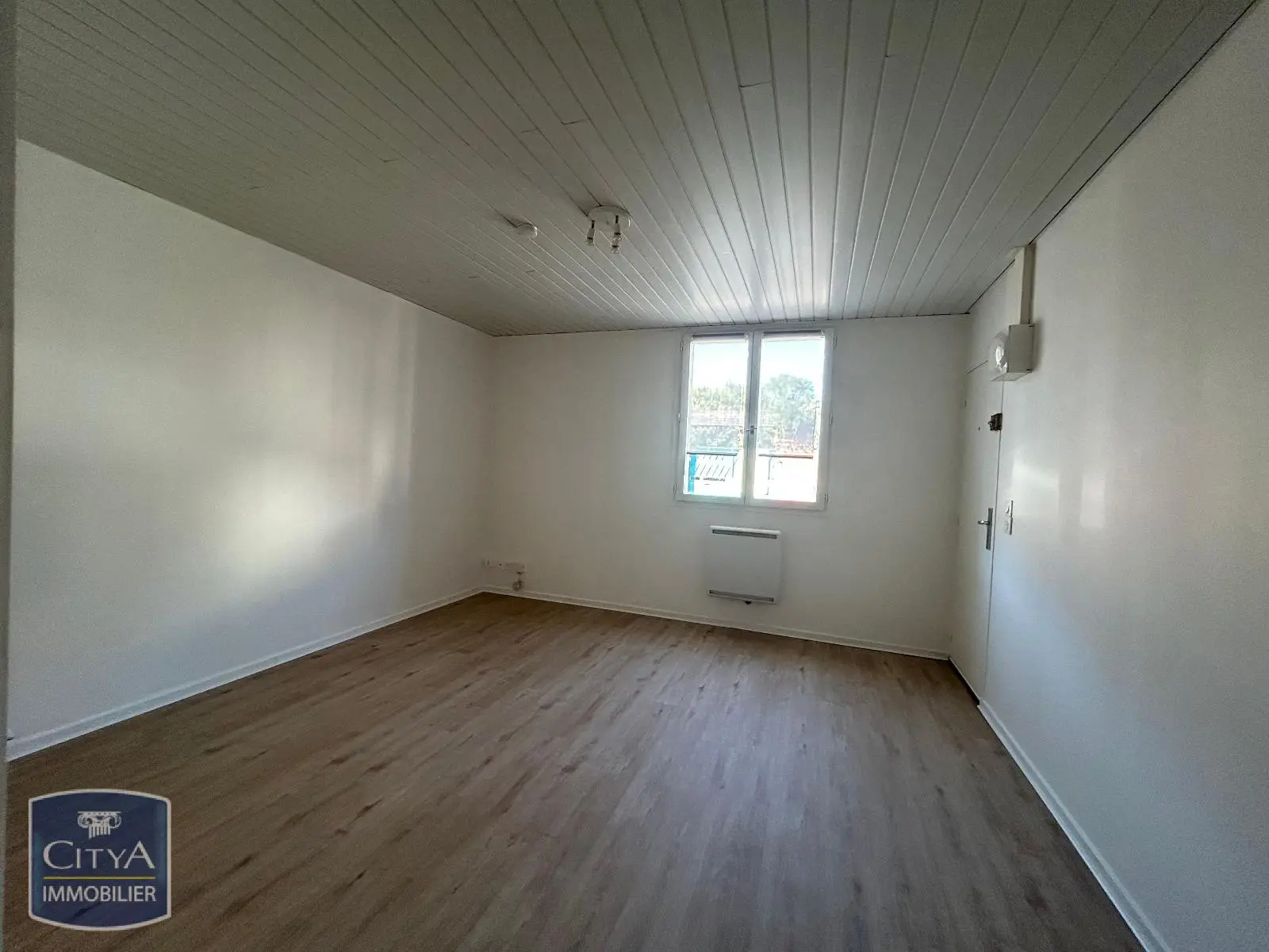 Photo 3 Appartement 1 pièce 22.4m²