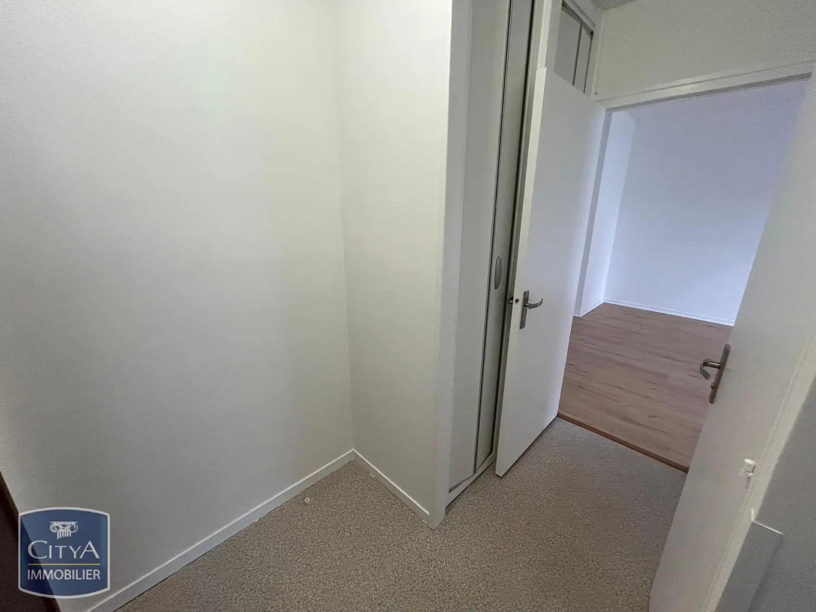 Photo 8 appartement Beauvais