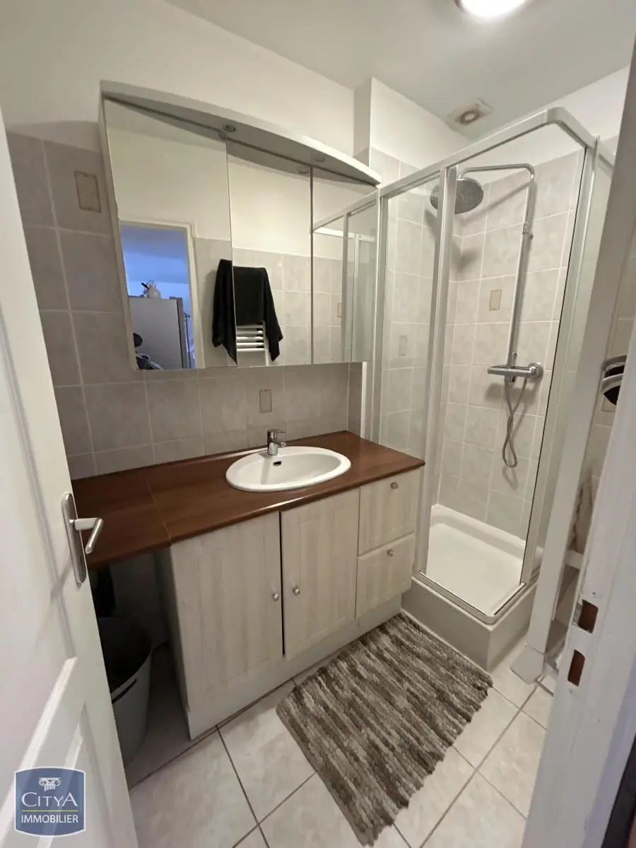 Photo 8 Appartement 5 pièces 77.64m²