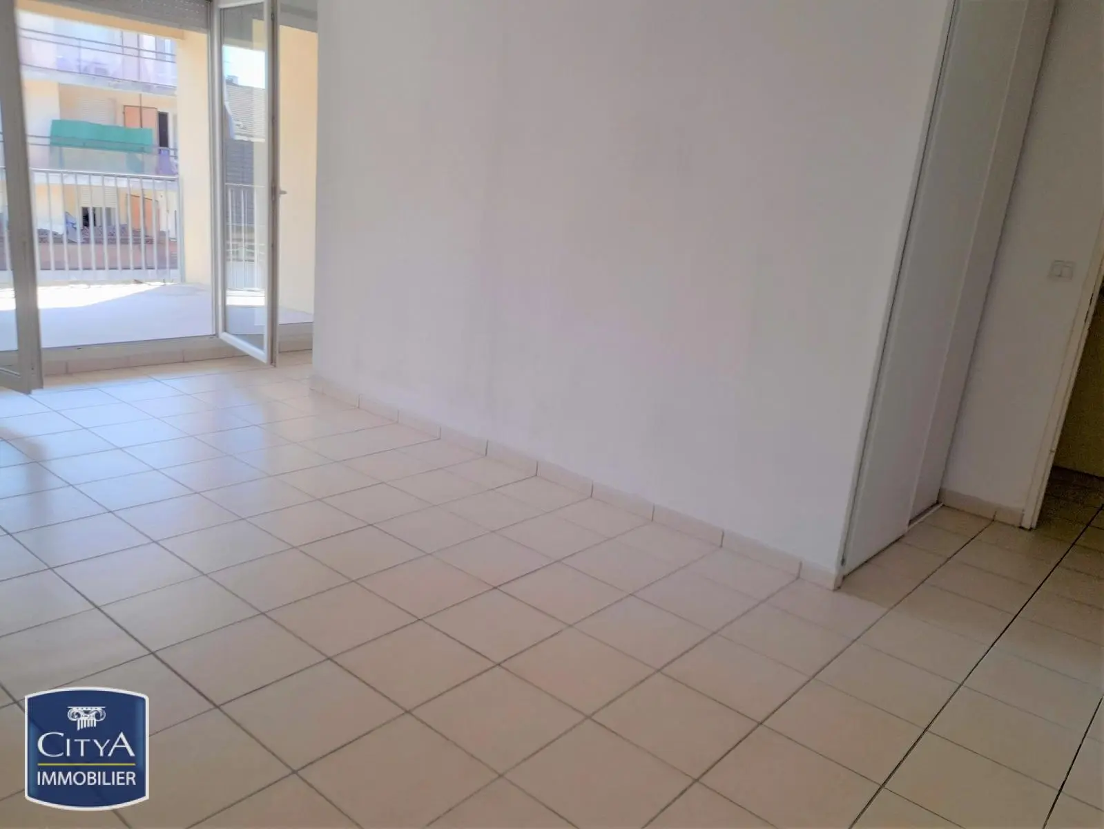 Photo 3 Appartement 2 pièces 46.37m²