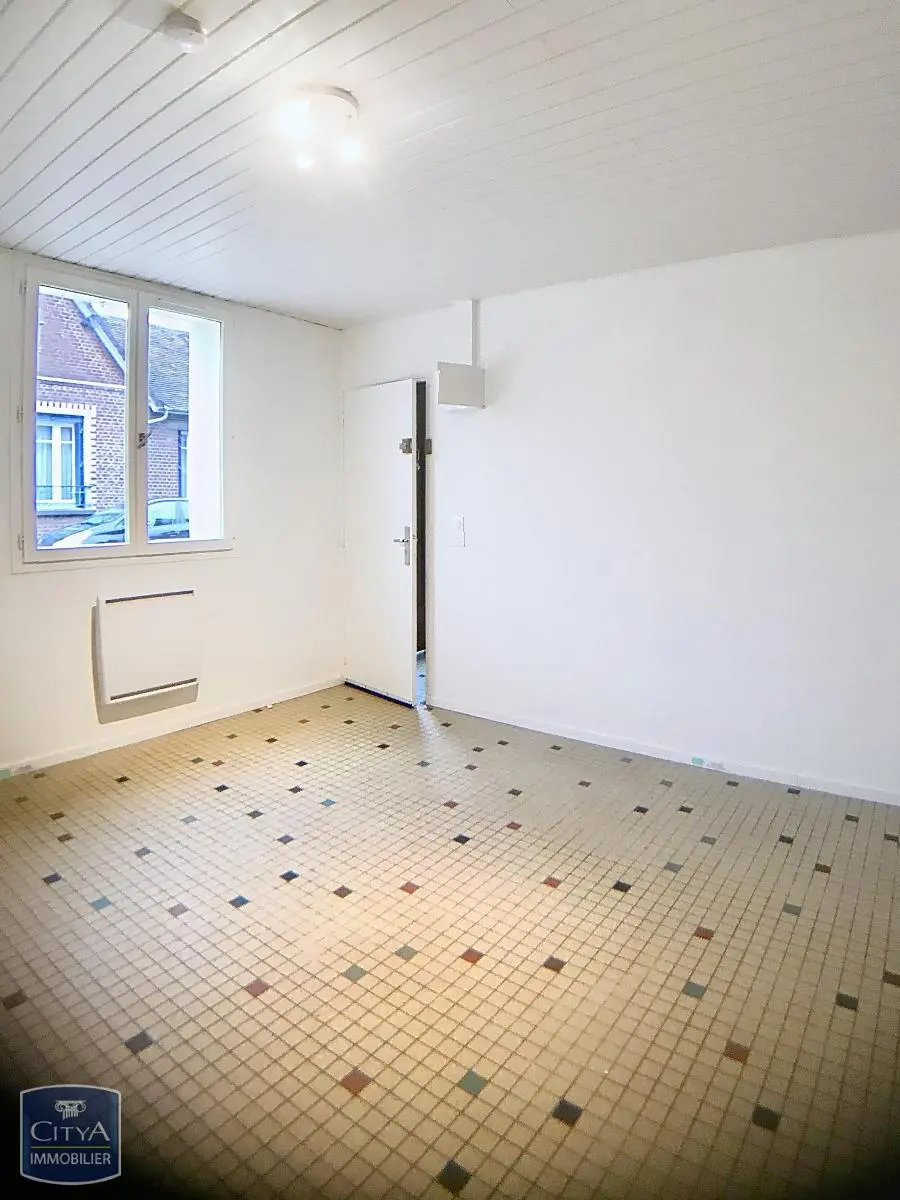 Photo 2 Appartement 1 pièce 22.4m²