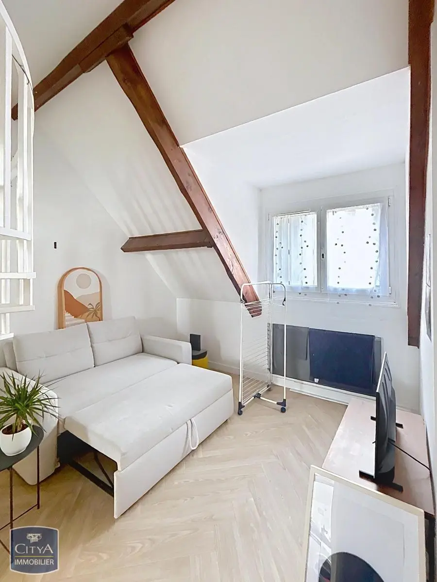 Photo 1 Appartement 1 pièce 26.56m²