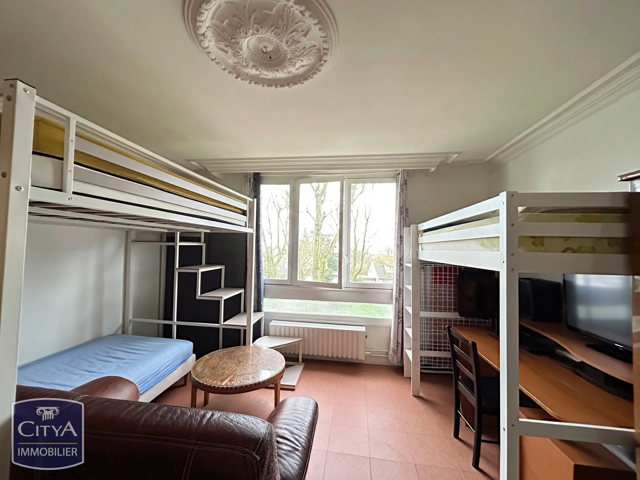 Photo 1 Appartement 1 pièce 29.98m²