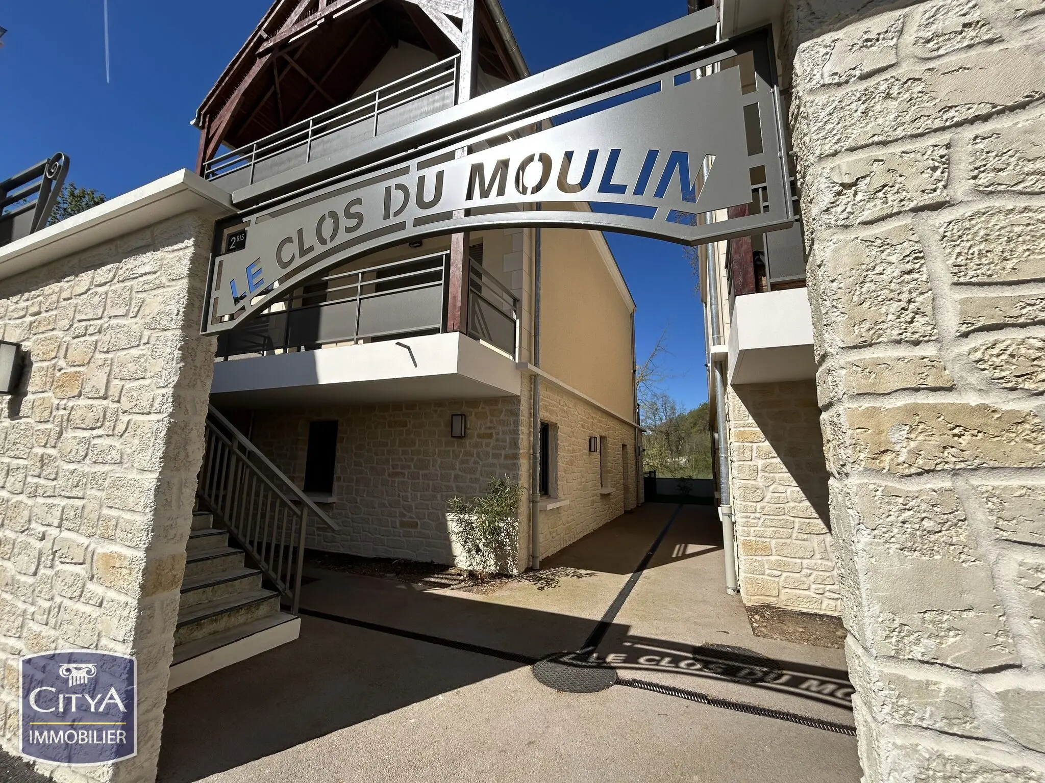 Photo 2 Appartement 4 pièces 100.75m²