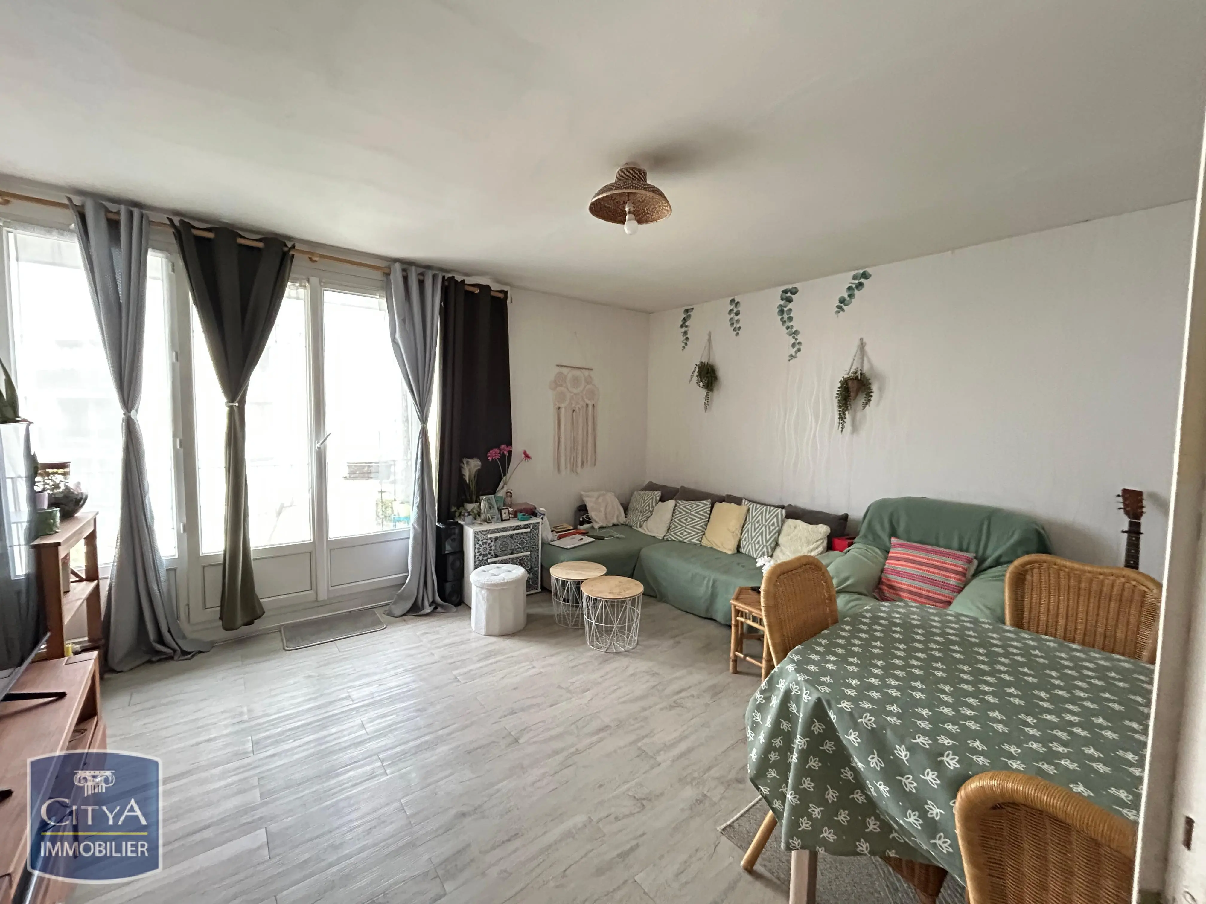 Photo 1 Appartement 4 pièces 75.49m²