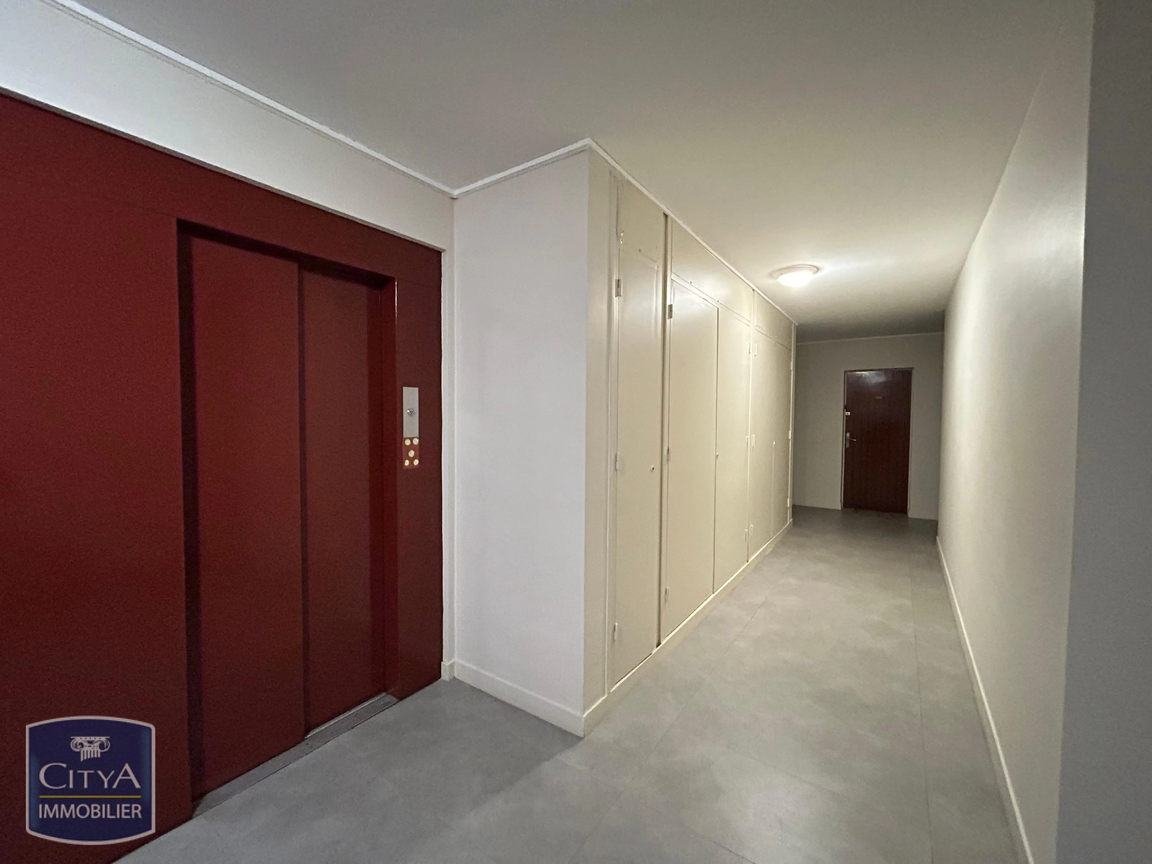 Photo 4 Appartement 1 pièce 29.98m²