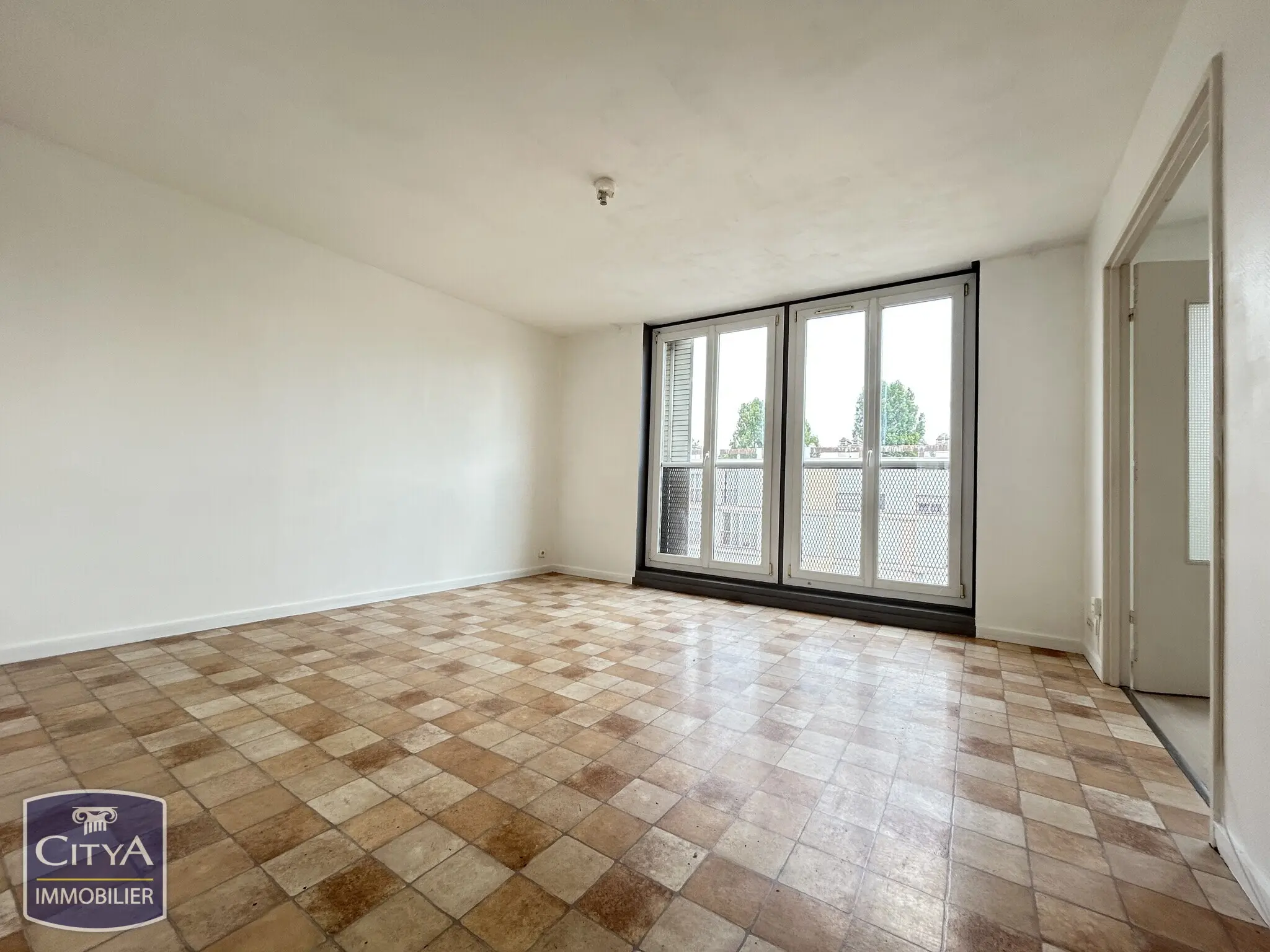 Photo 1 Appartement 4 pièces 73m²