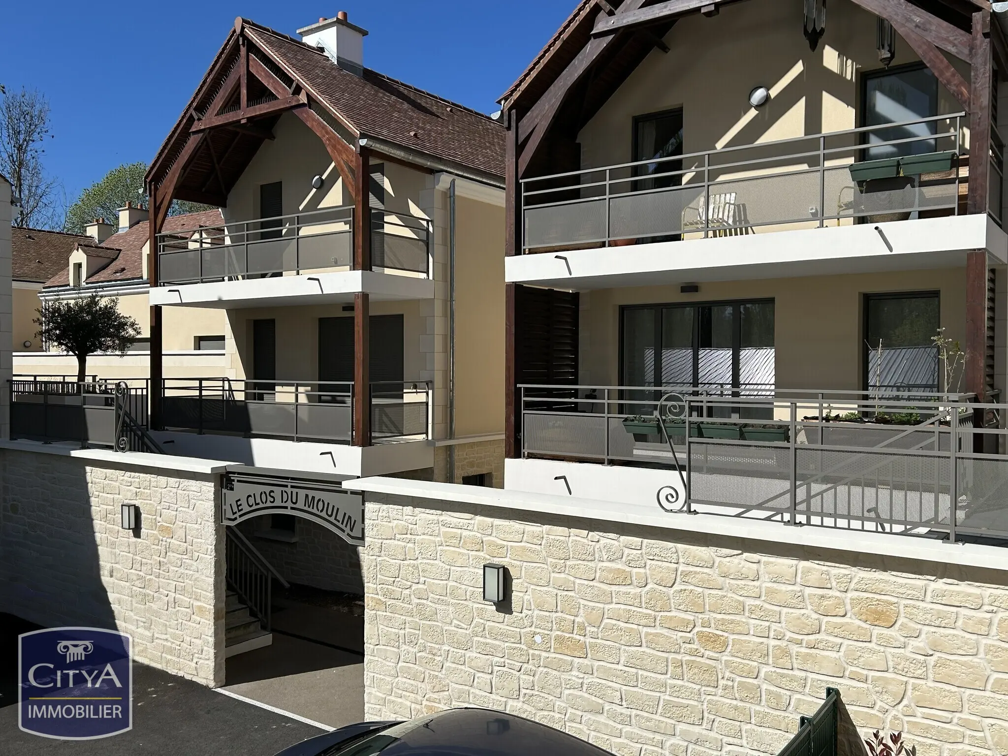 Photo 1 Appartement 4 pièces 100.75m²