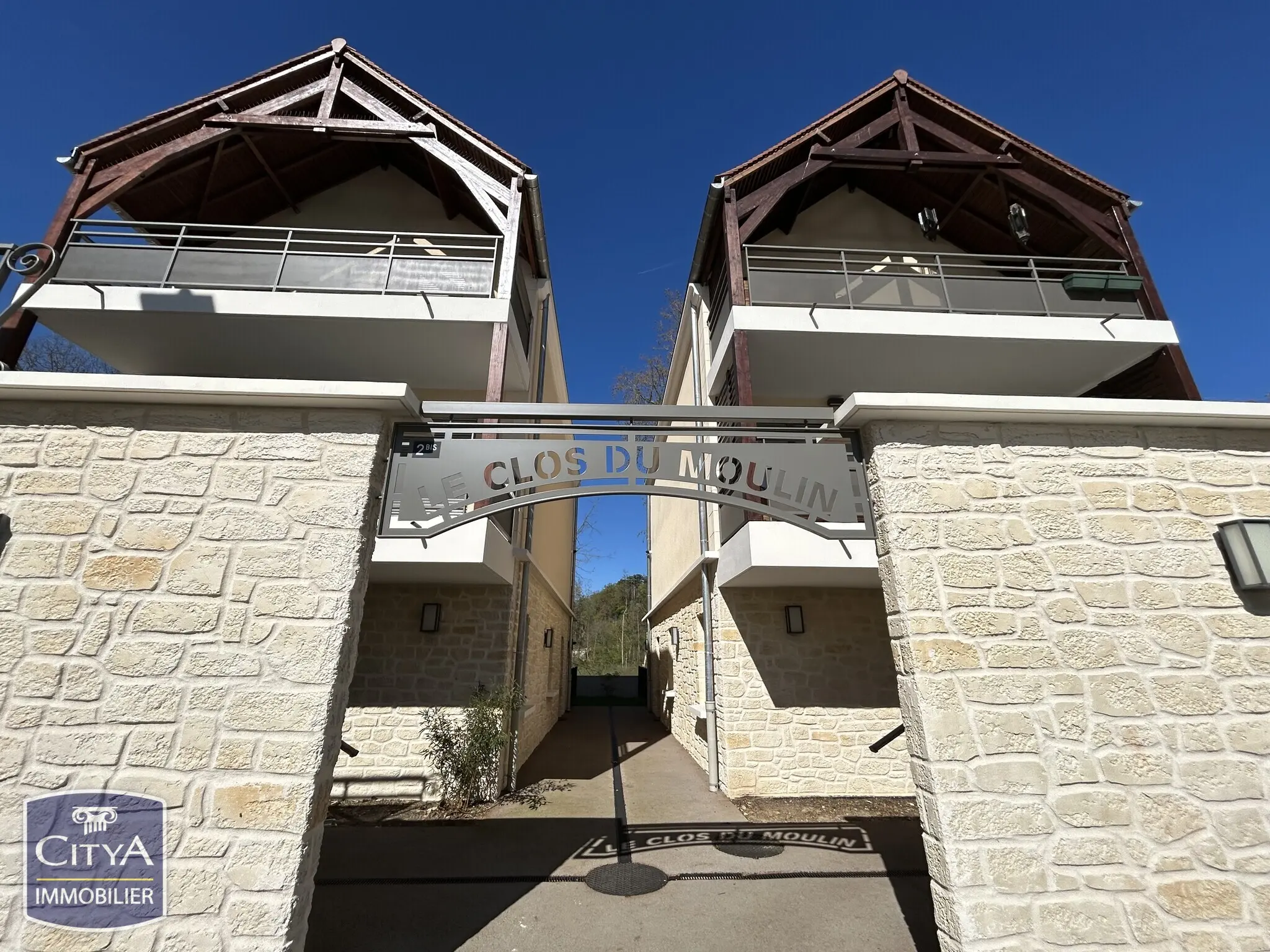 Photo 2 Appartement 4 pièces 94.8m²