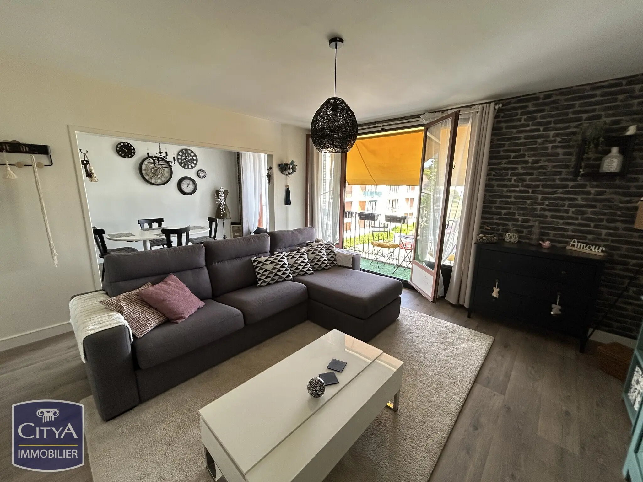 Photo 2 Appartement 4 pièces 76m²