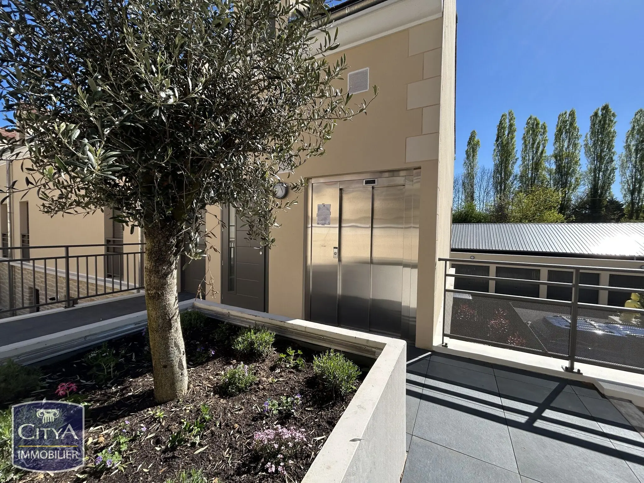 Photo 2 Appartement 3 pièces 89.85m²