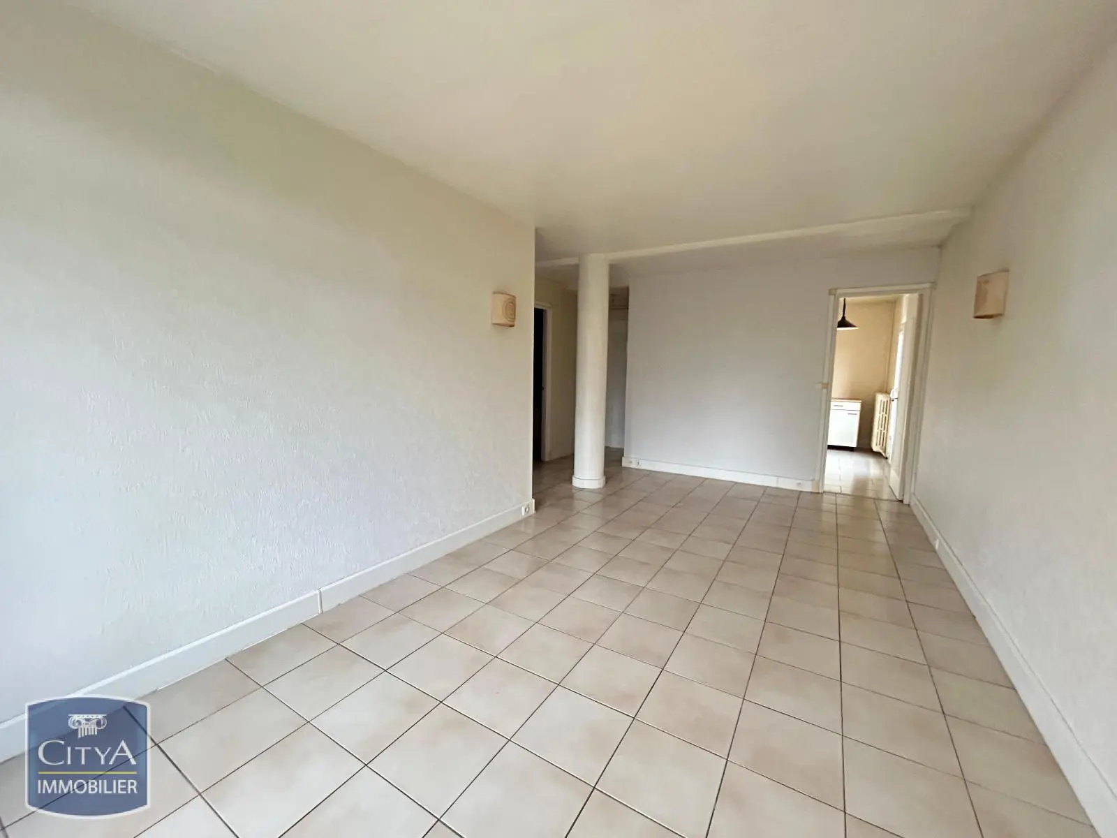 Photo 2 Appartement 2 pièces 54.5m²