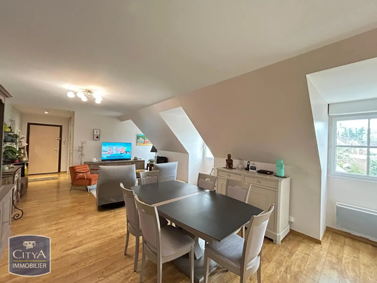 Photo 2 Appartement 4 pièces 92m²