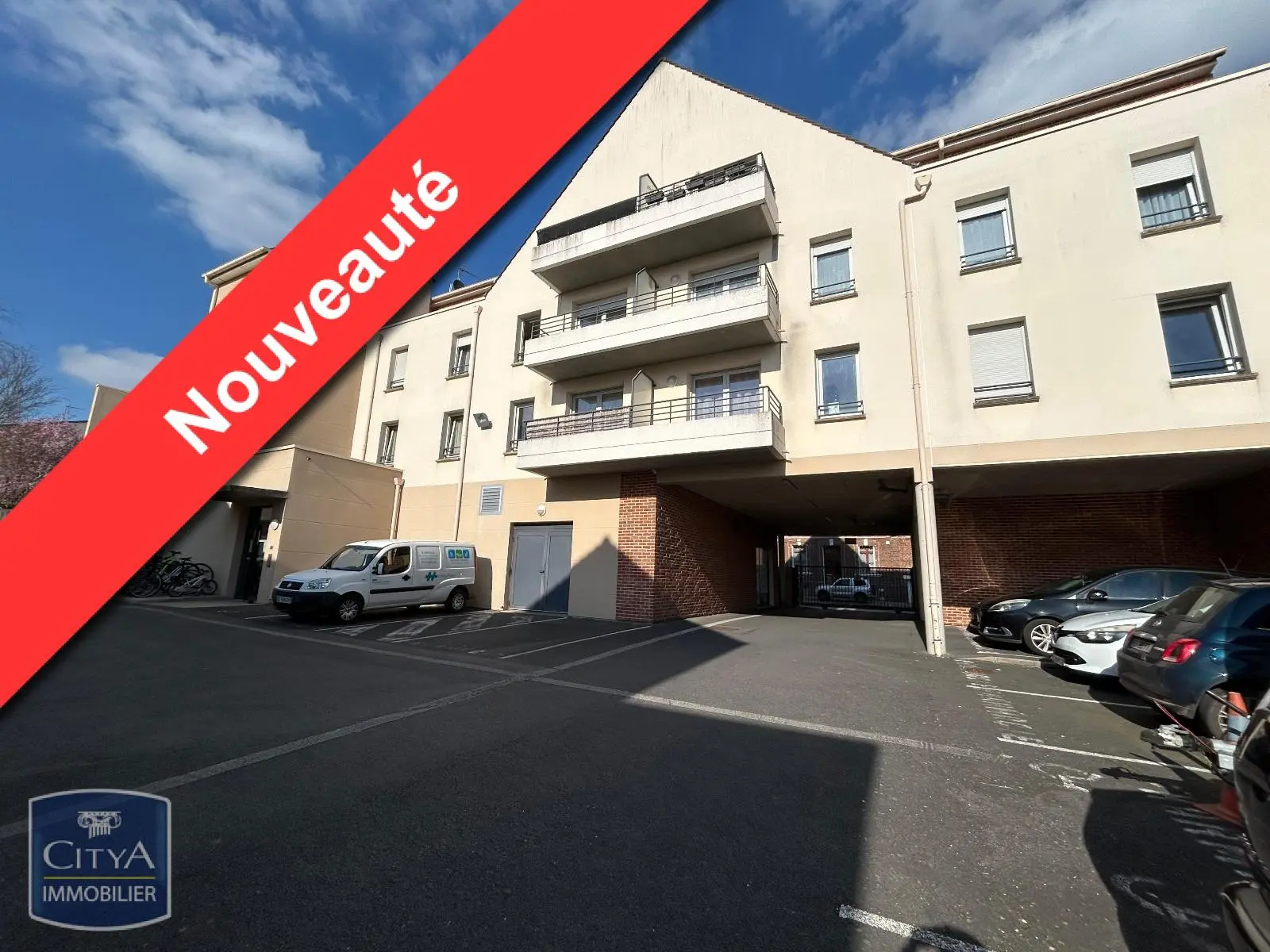 Photo 1 Appartement 1 pièce 26m²