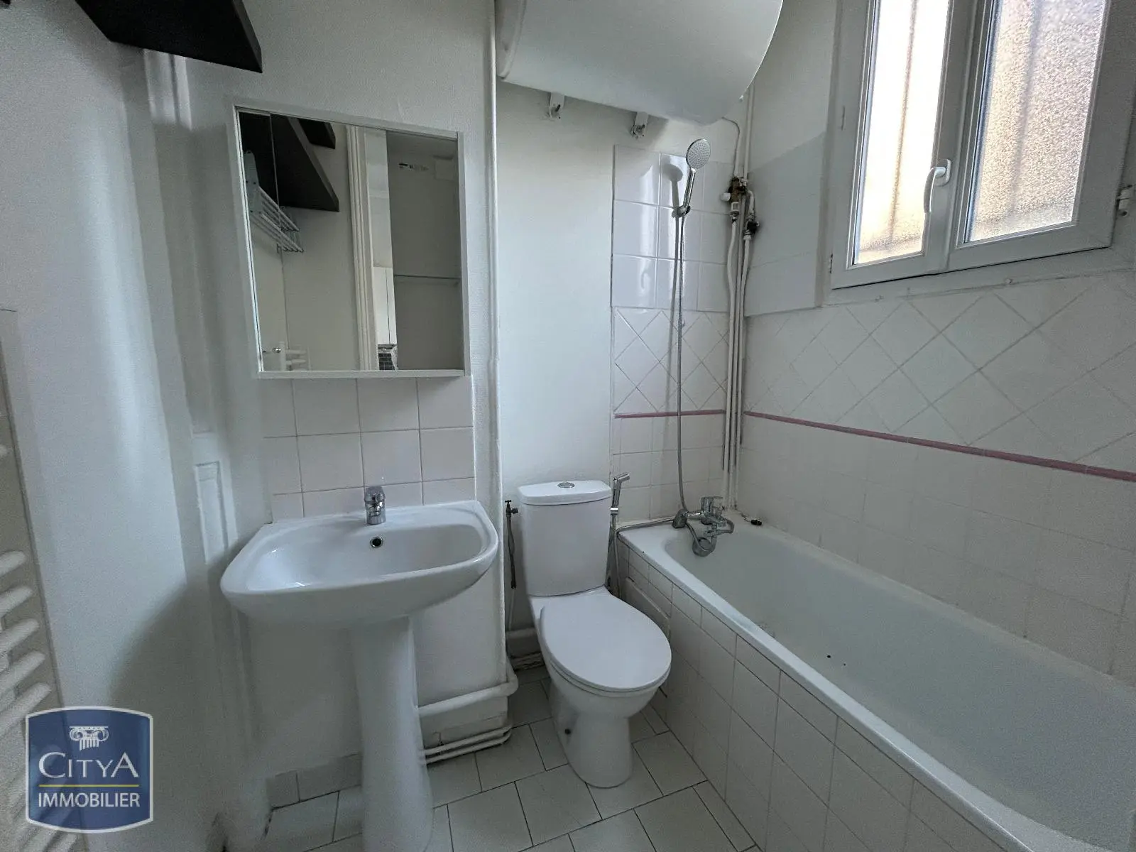 Photo 4 Appartement 1 pièce 12.8m²