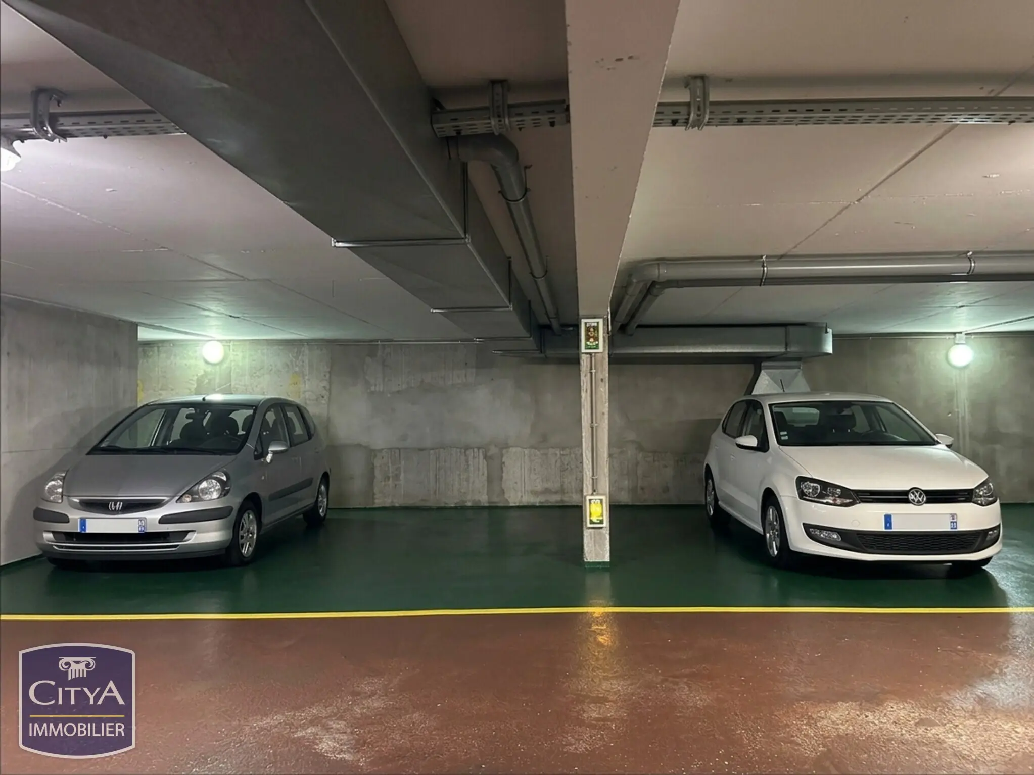 Photo 2 Parking 13m²