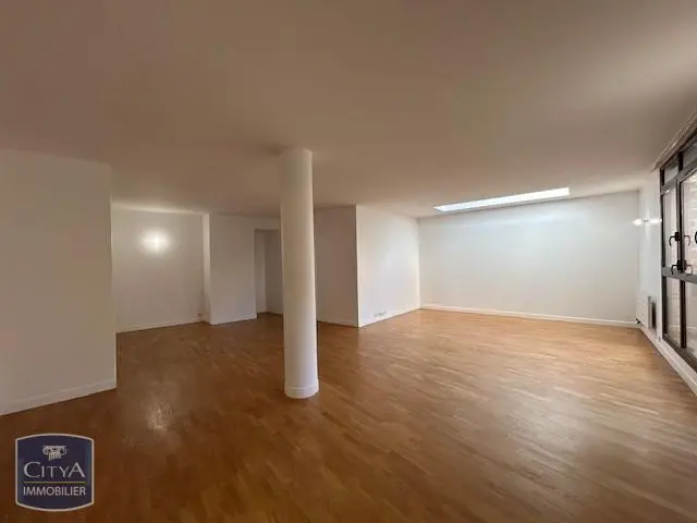 Photo 2 Appartement 3 pièces 113.8m²