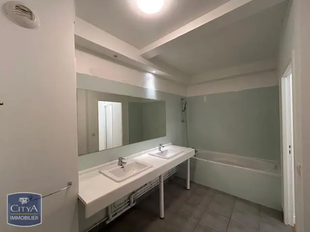 Photo 11 Appartement 3 pièces 113.8m²
